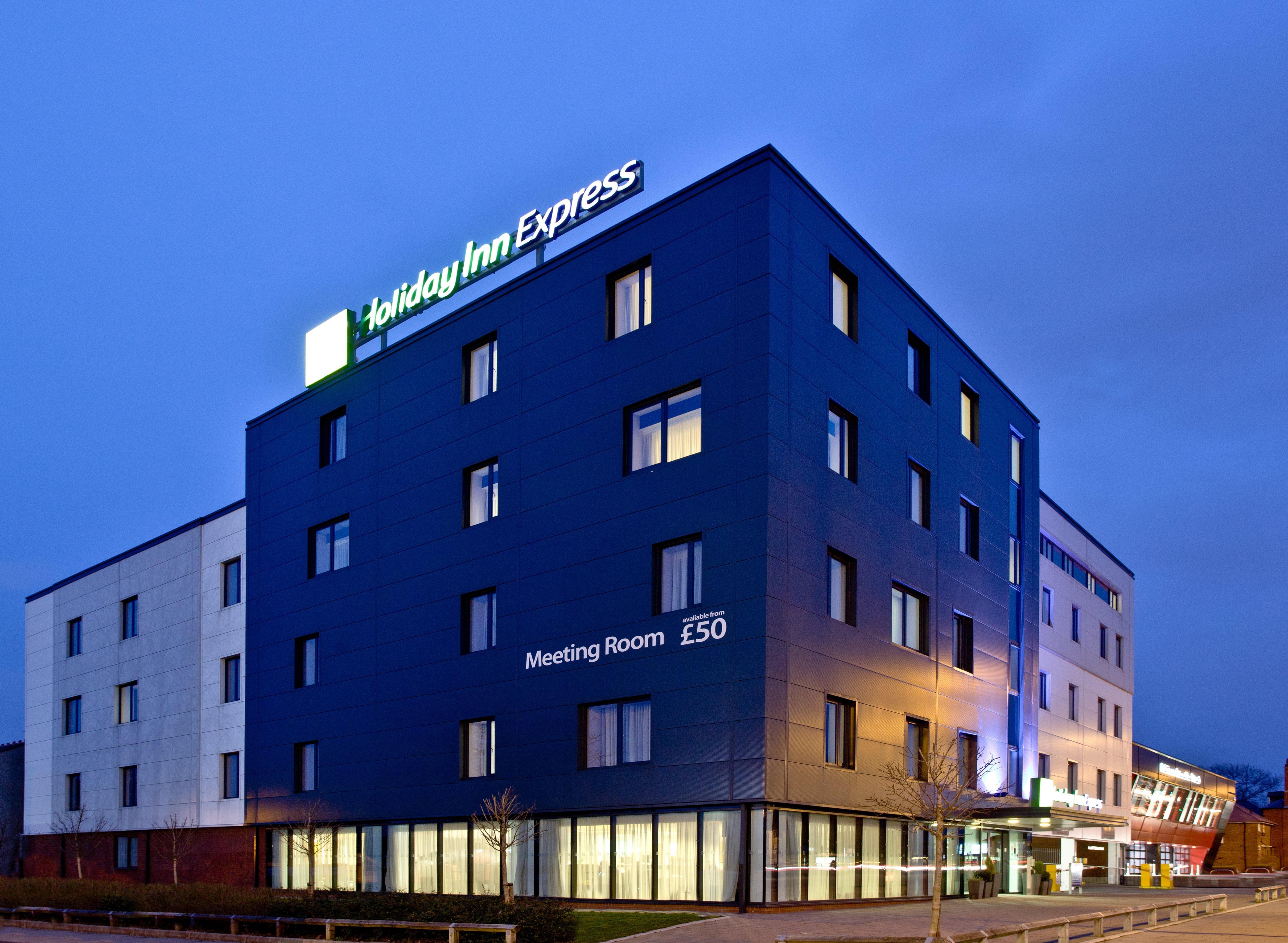 Holiday Inn Express Birmingham South A45, An Ihg Hotel Exterior foto