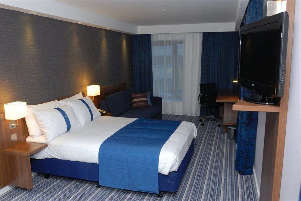 Holiday Inn Express Birmingham South A45, An Ihg Hotel Habitación foto